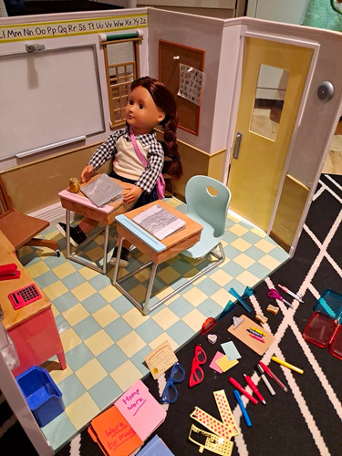 Our generation doll classroom